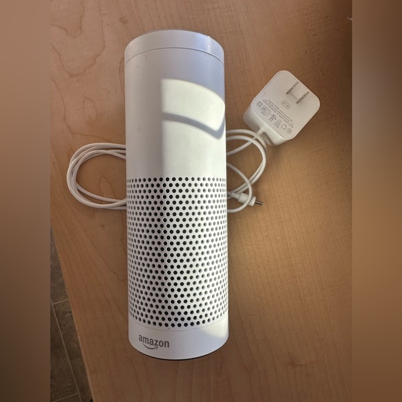 Amazon Echo Plus with built in Hub - White - Picture 2 of 2